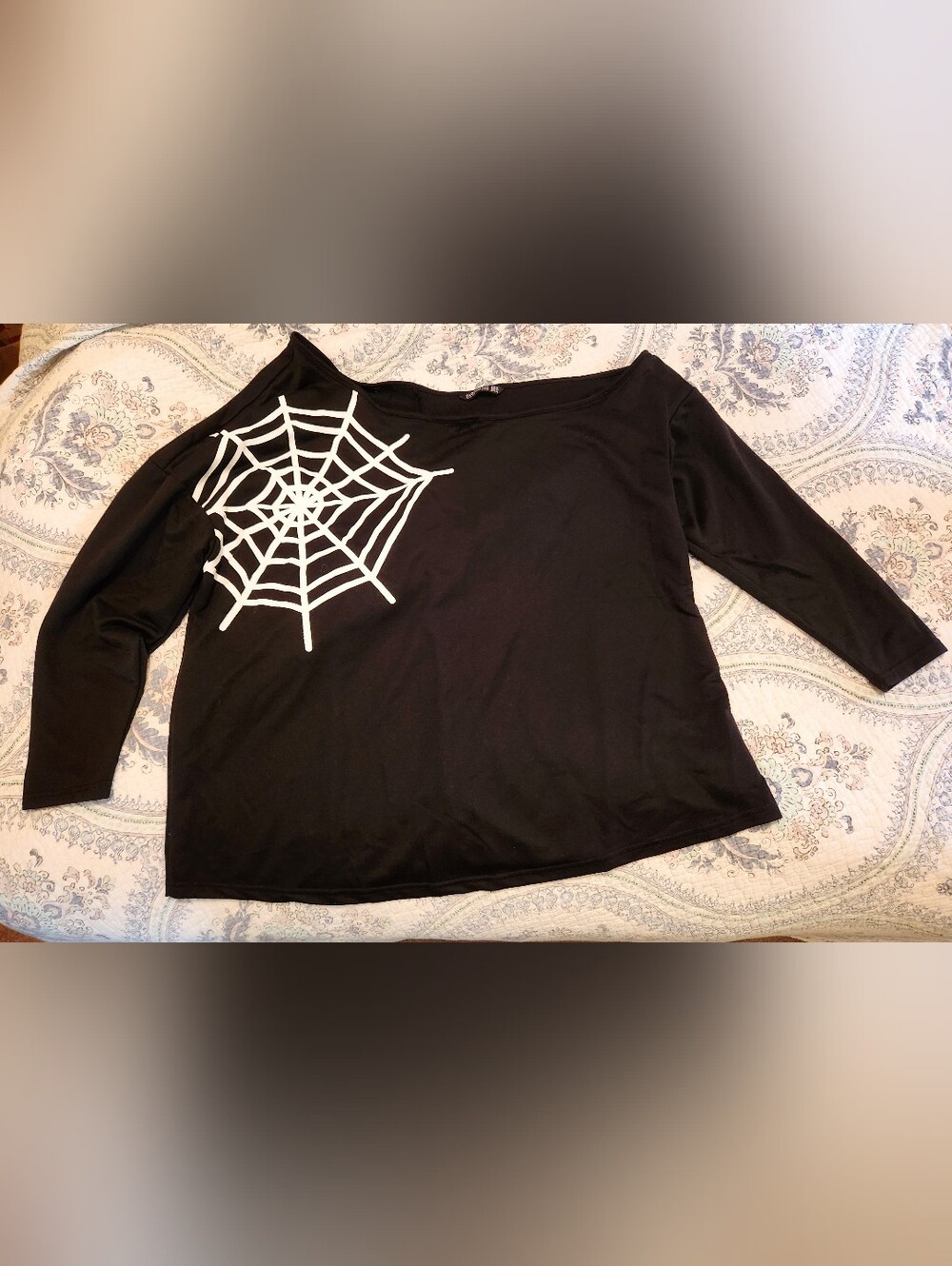 Long-Sleeve Off-Shoulder Top with White Spiderweb Graphic 14-16 PLUS XL